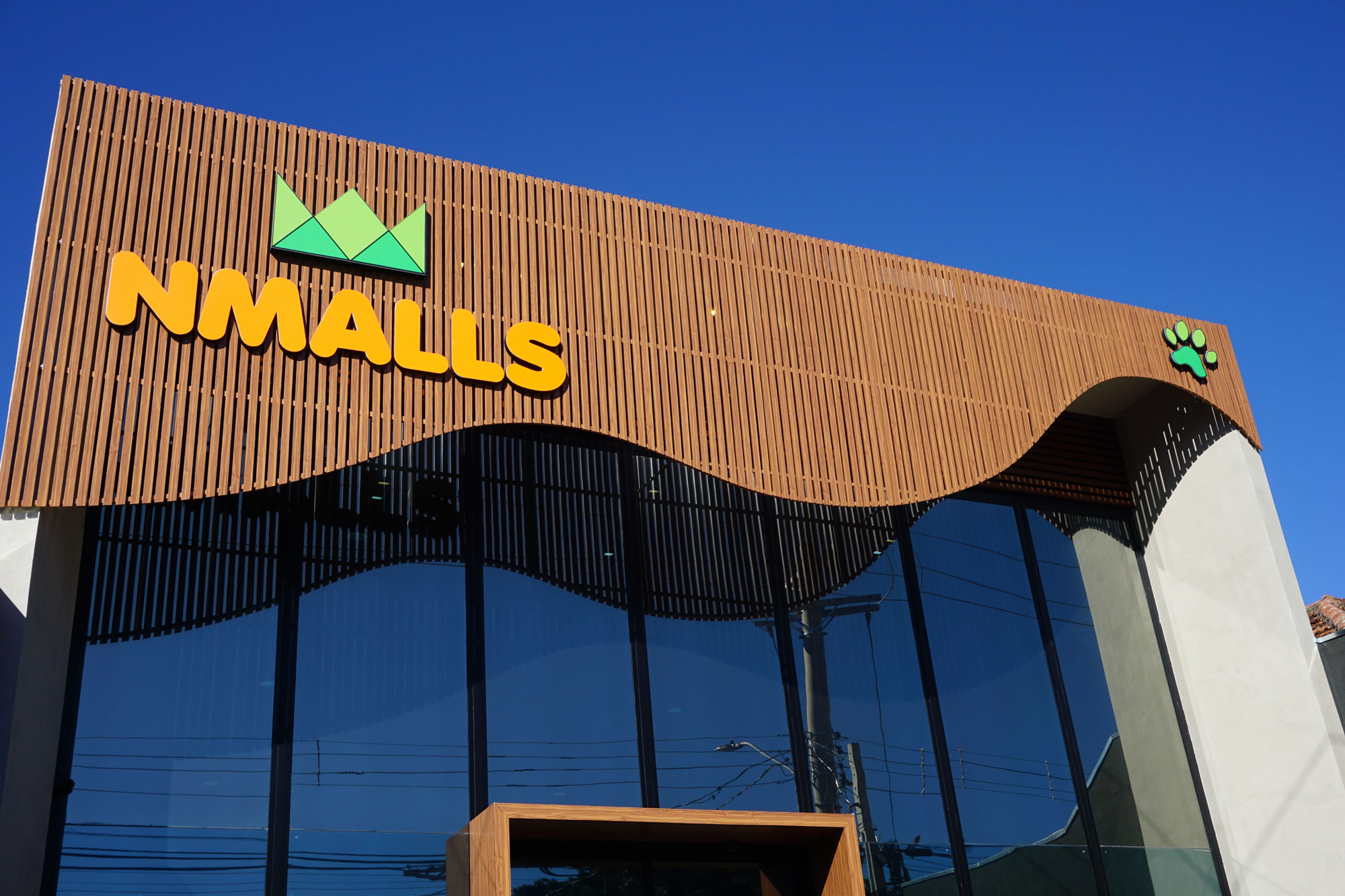Nmalls